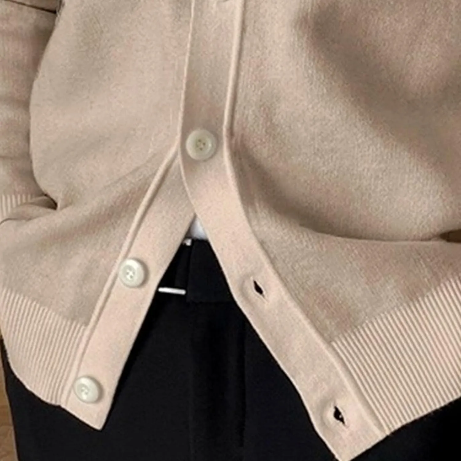 Men's Simple Temperament Knitted Cardigan Patchwork Cozy Knit Cardigan Fashion Casual Button Down Knit Cardigan